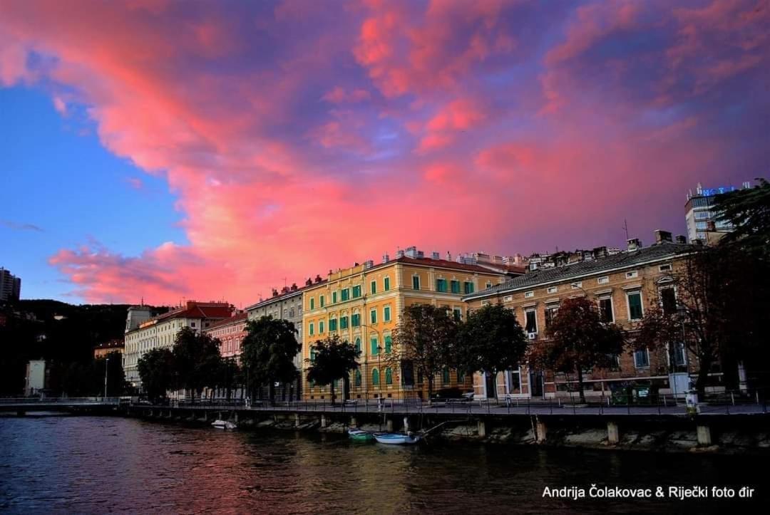 Adriatica Appartement Rijeka Buitenkant foto